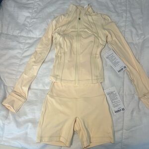 lululemon athletica Butter Cream Cropped Define Jacket & Align Shorts Set